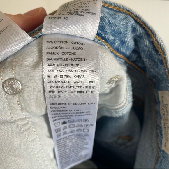 Levi’s Ribcage Ankle Straight Distressed Jeans 26x27 - Picture 6 of 6